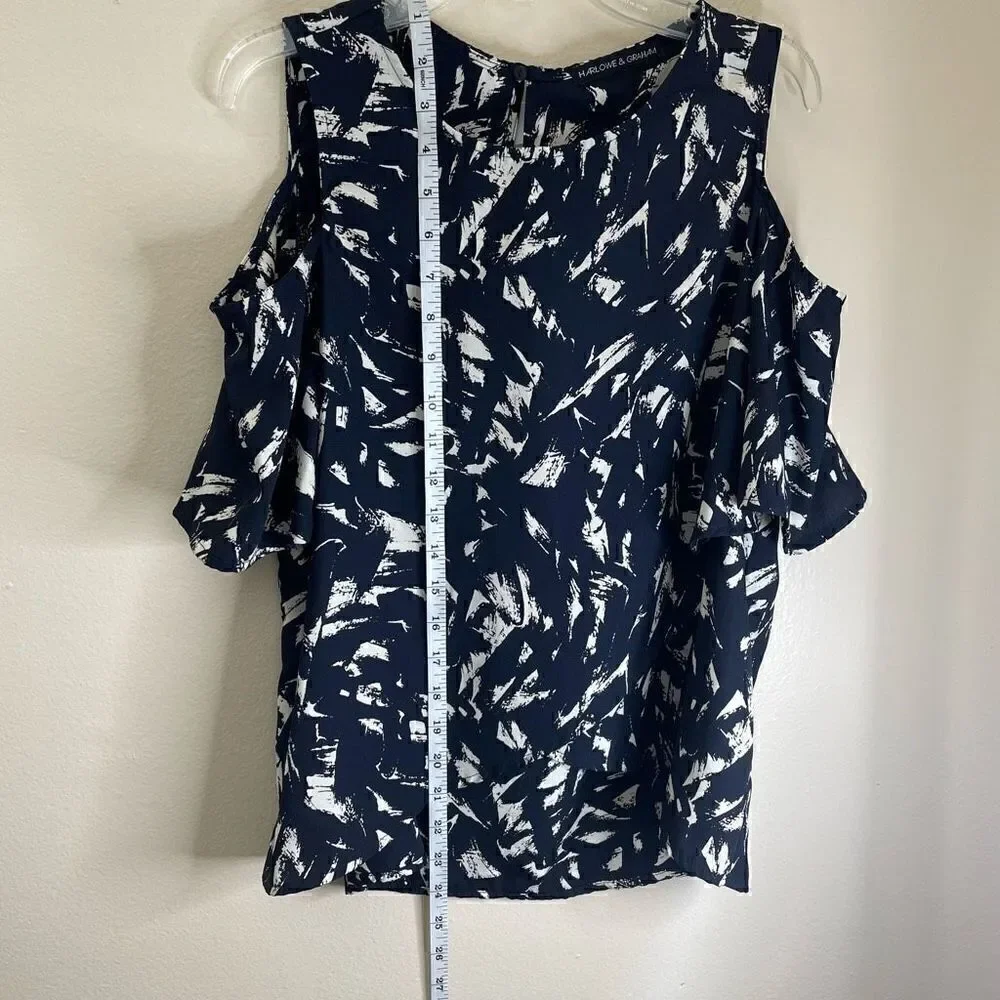 Harlow and Graham|Cold shoulder| Top